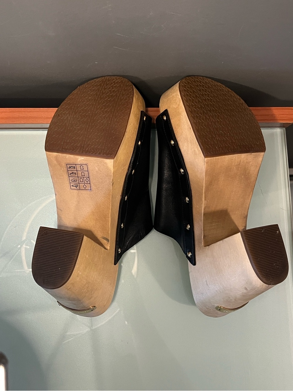 Michael Kors Michael Leather Slide Platform Sandals in Black - Picture 6 of 6